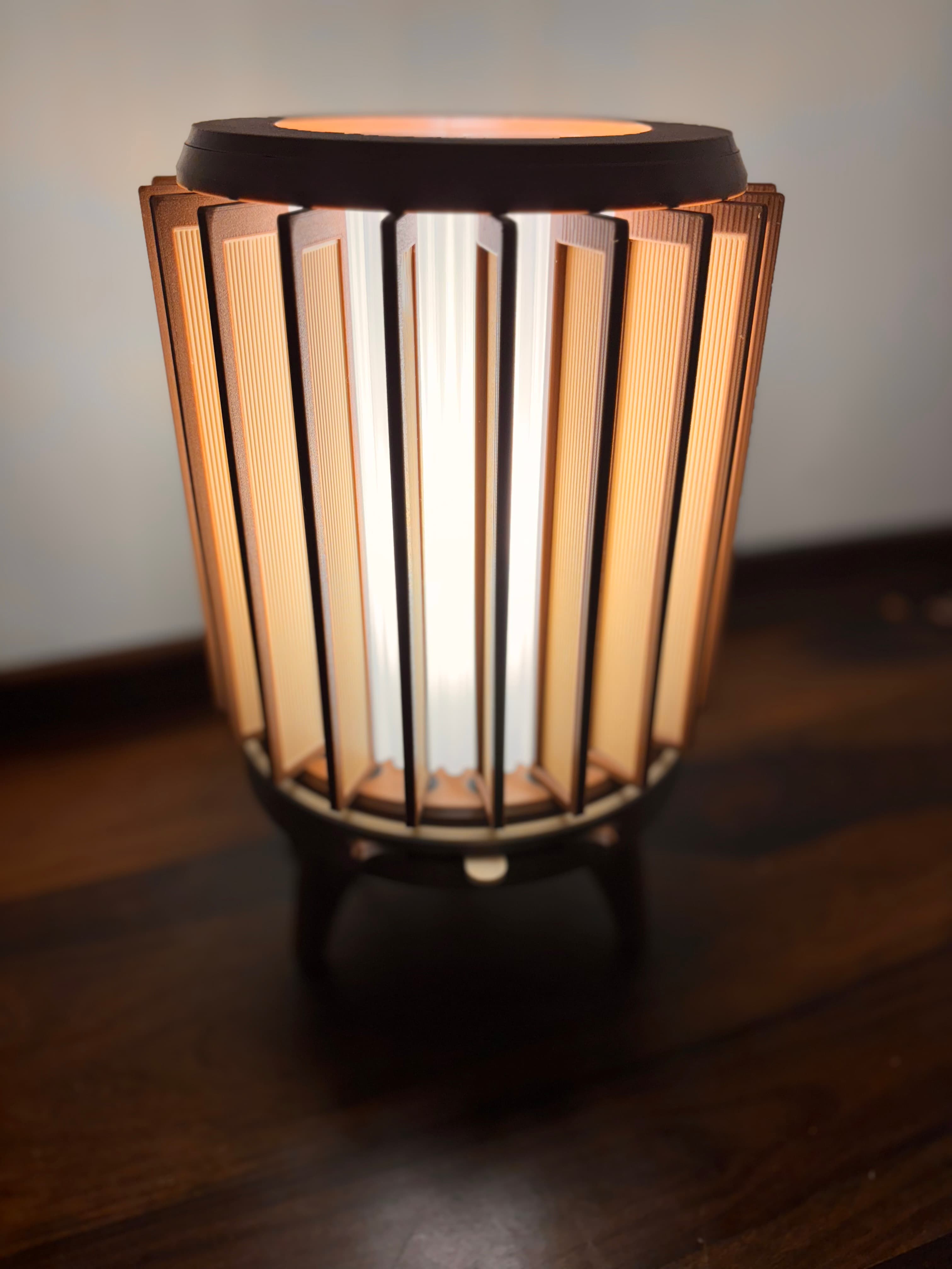 Grandure Lamp — Tall,Assembled